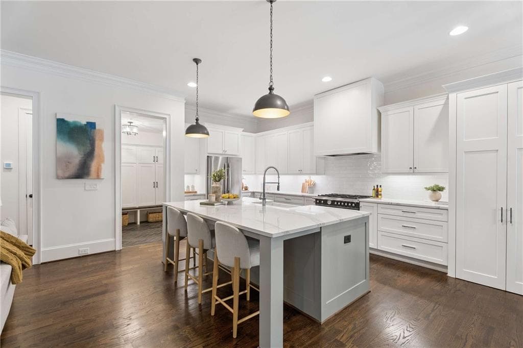 6 bedroom, 5 bathroom, 4,915 sq ft single family residence for sale at 3190 Caldwell Road, Brookhaven, GA 30319 — photo 7