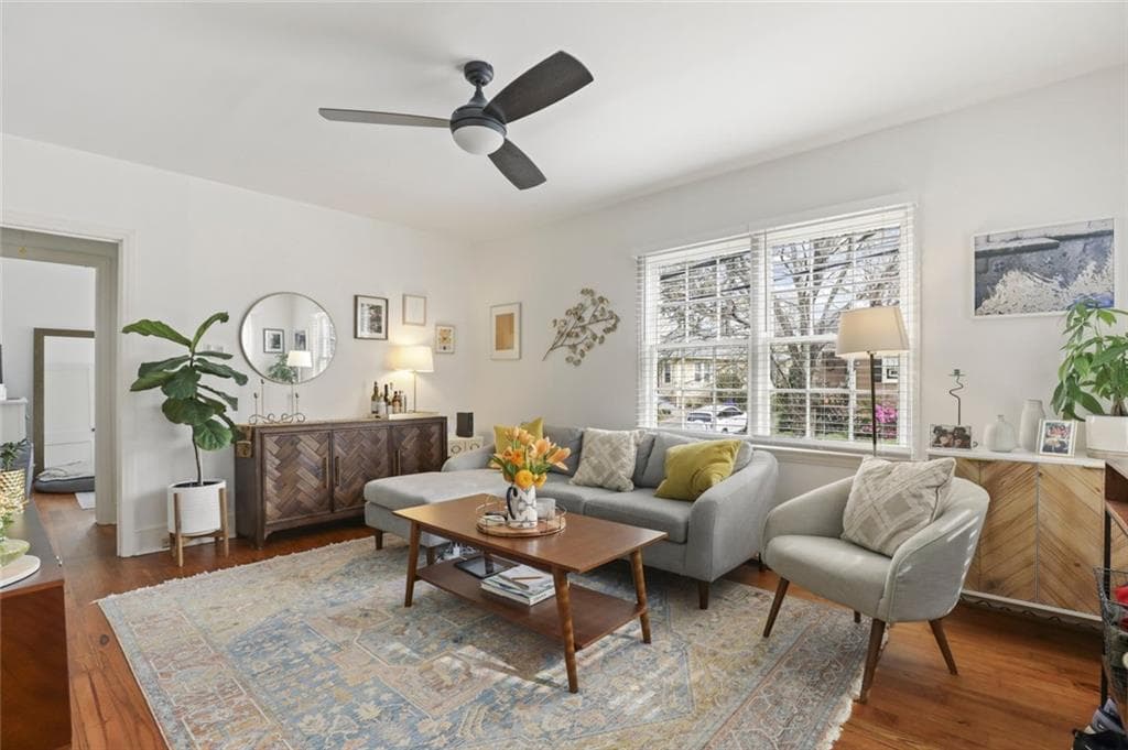 1 bedroom, 1 bathroom, 730 sq ft quadruplex for rent at 335 Ponce de Leon Place D, Decatur, GA 30030 for $1,925 a month — photo 3