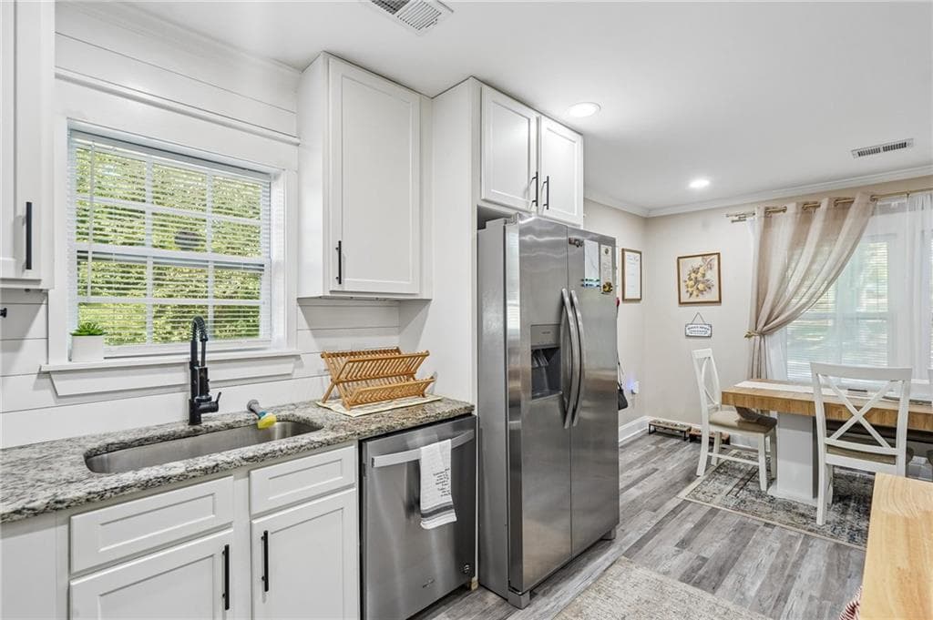 3 bedroom, 2 bathroom, 1,170 sq ft single family residence for sale at 6330 Pisgah Road, Austell, GA 30168 — photo 8