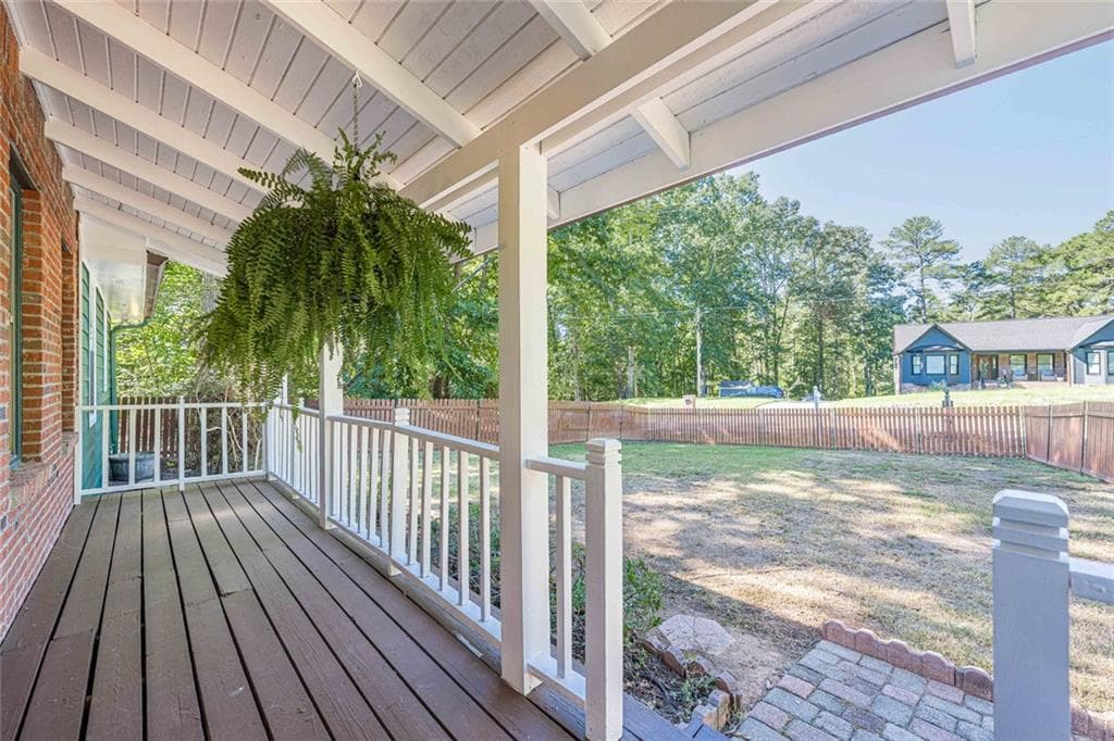 4 bedroom, 3 bathroom, 2,592 sq ft single family residence for sale at 4055 Egypt Road, Snellville, GA 30039 — photo 2