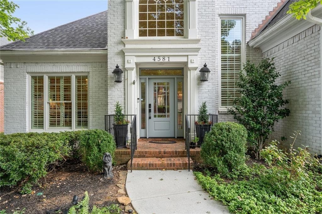 3 bedroom, 4 bathroom, 3,182 sq ft single family residence for sale at 4581 Fountain Drive, Marietta, GA 30067 — photo 5
