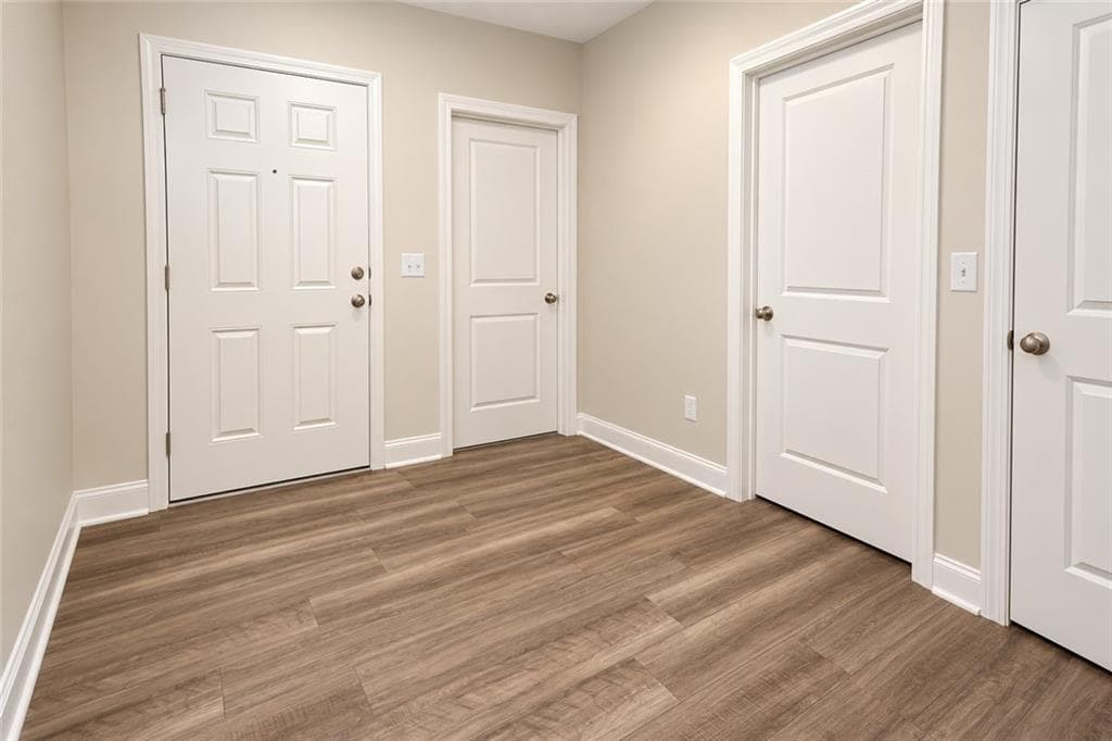 4 bedroom, 2 bathroom, 1,844 sq ft single family residence for rent at 91 Carnaby Street, Winder, GA 30680 for $2,300 a month — photo 10