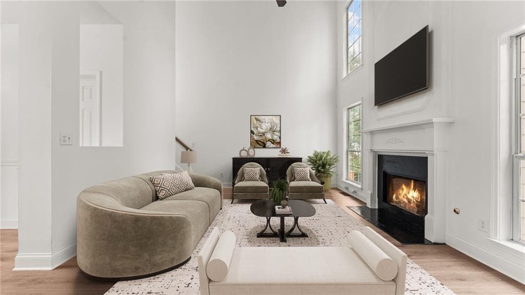 4 bedroom, 4 bathroom, 3,072 sq ft single family residence for sale at 5665 Kennemore Drive, Alpharetta, GA 30004 — photo 8