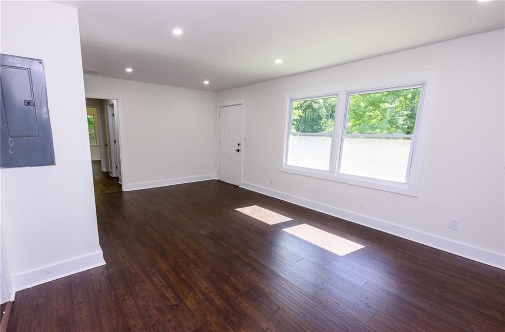 3 bedroom, 1 bathroom, 1,040 sq ft single family residence for sale at 2970 Humphries Drive, Atlanta, GA 30354 — photo 8