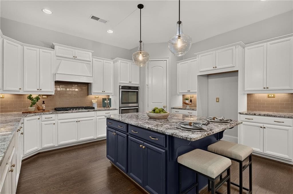 5 bedroom, 5 bathroom, 4,365 sq ft single family residence under contract at 6515 Read Road, Suwanee, GA 30024 — photo 7