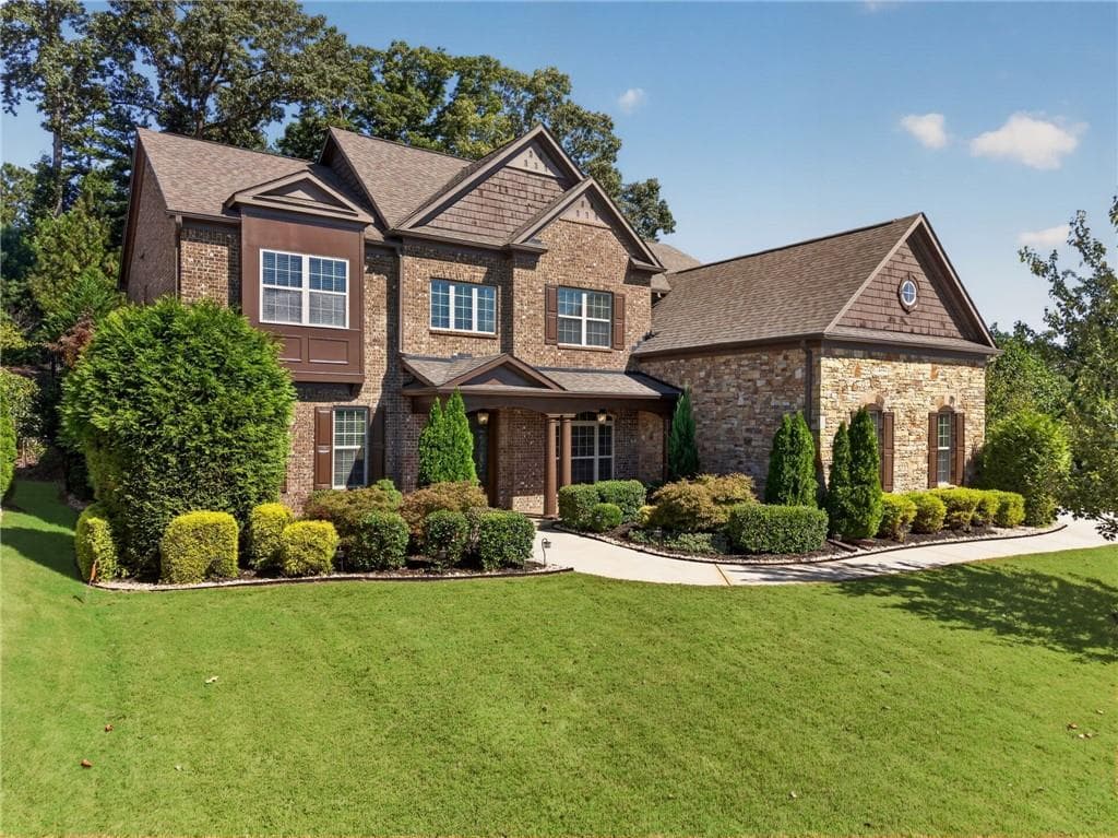 5 bedroom, 5 bathroom, 4,365 sq ft single family residence under contract at 6515 Read Road, Suwanee, GA 30024