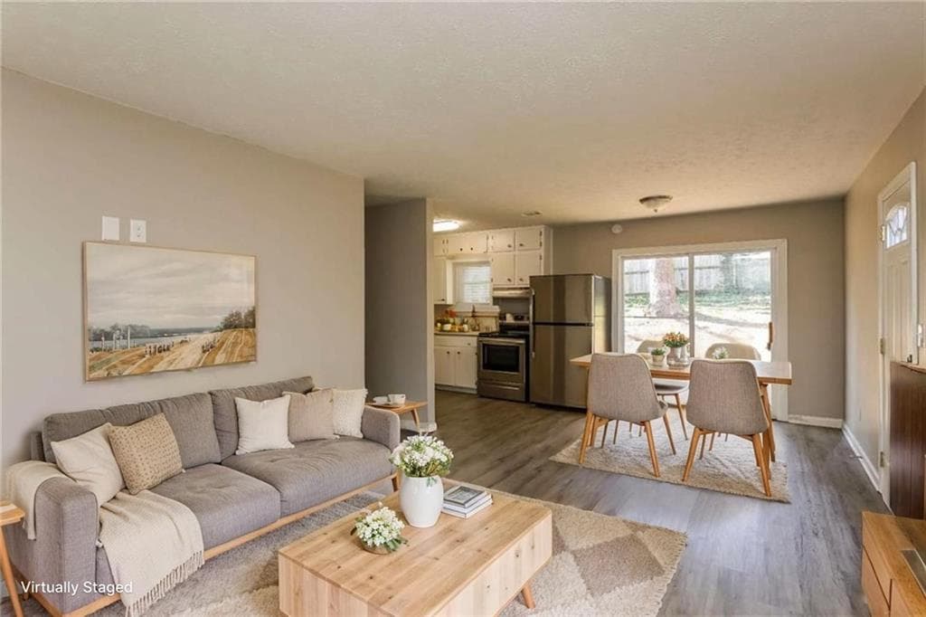 3 bedroom, 2 bathroom, 1,120 sq ft single family residence for sale at 781 Brighton Drive, Lawrenceville, GA 30043 — photo 3