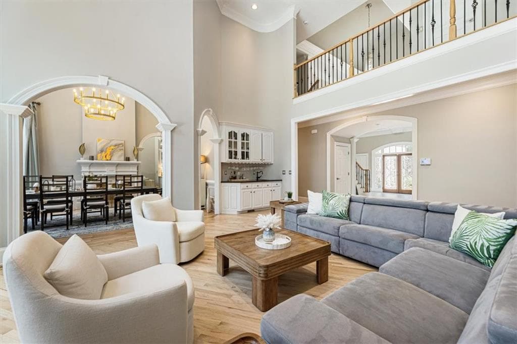 6 bedroom, 7 bathroom, 9,080 sq ft single family residence for sale at 680 Americas Cup Cove, Alpharetta, GA 30005 — photo 5