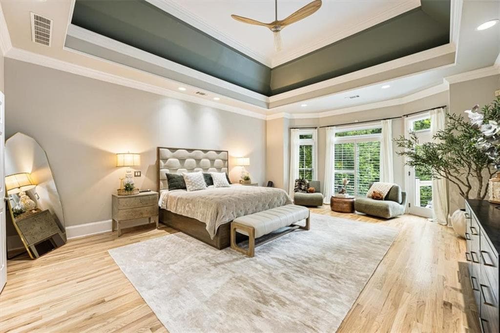 6 bedroom, 7 bathroom, 9,080 sq ft single family residence for sale at 680 Americas Cup Cove, Alpharetta, GA 30005 — photo 8