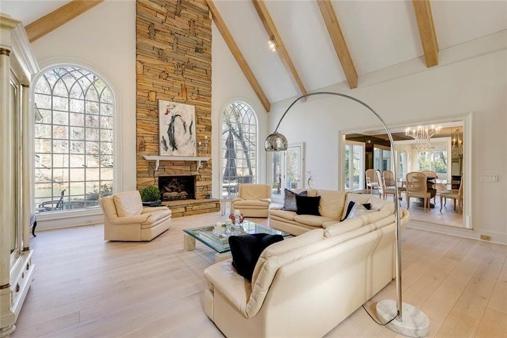 5 bedroom, 5 bathroom, 5,561 sq ft single family residence for sale at 325 Riverhall Court, Sandy Springs, GA 30350 — photo 9