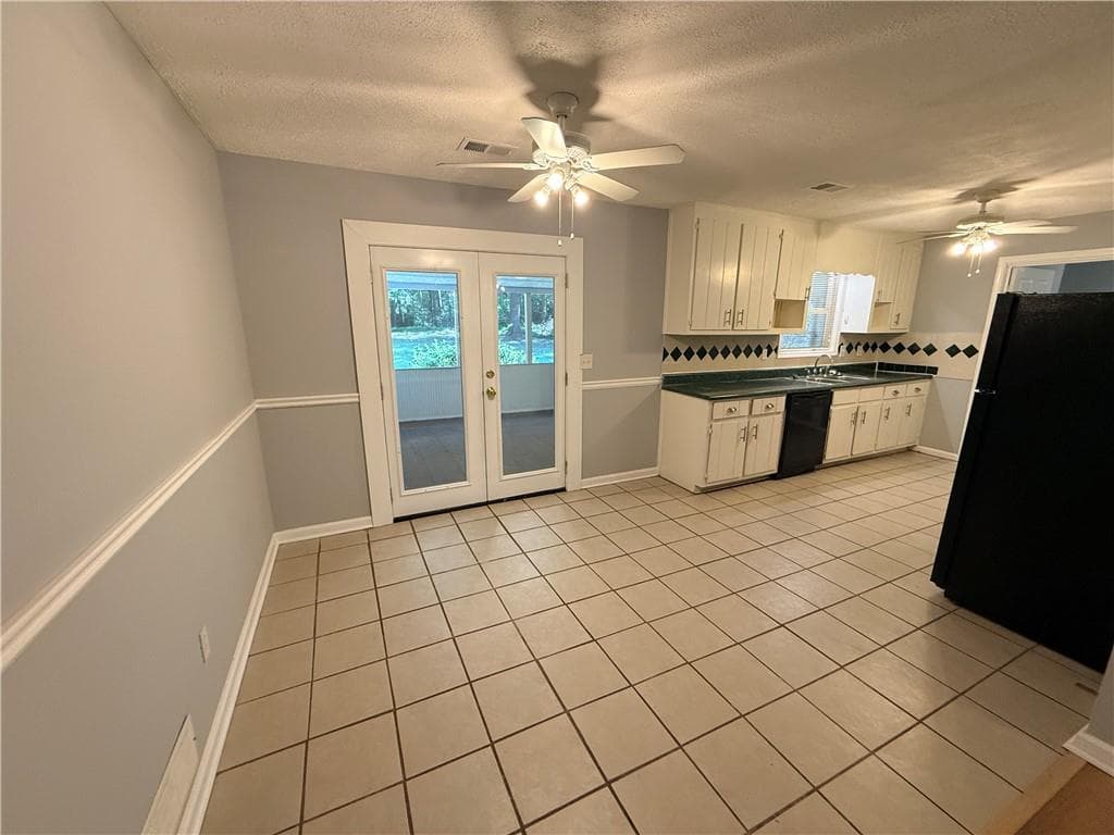 3 bedroom, 2 bathroom single family residence for rent at 4217 Brownsville Road, Powder Springs, GA 30127 for $1,795 a month — photo 3
