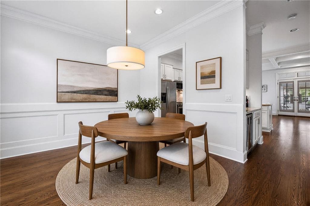 3 bedroom, 4 bathroom, 2,400 sq ft townhouse for sale at 803 Virginia Park Circle, Atlanta, GA 30306 — photo 6