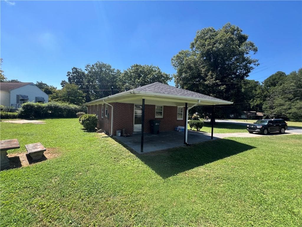 3 bedroom, 2 bathroom, 1,193 sq ft single family residence for sale at 115 Charles Avenue, Marietta, GA 30067 — photo 9