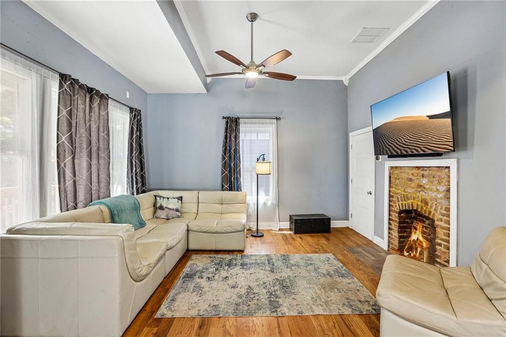 4 bedroom, 3 bathroom, 2,084 sq ft single family residence for sale at 1115 Lawton Place, Atlanta, GA 30310 — photo 5