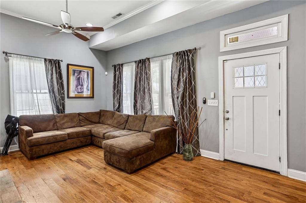 4 bedroom, 3 bathroom, 2,084 sq ft single family residence for sale at 1115 Lawton Place, Atlanta, GA 30310 — photo 7