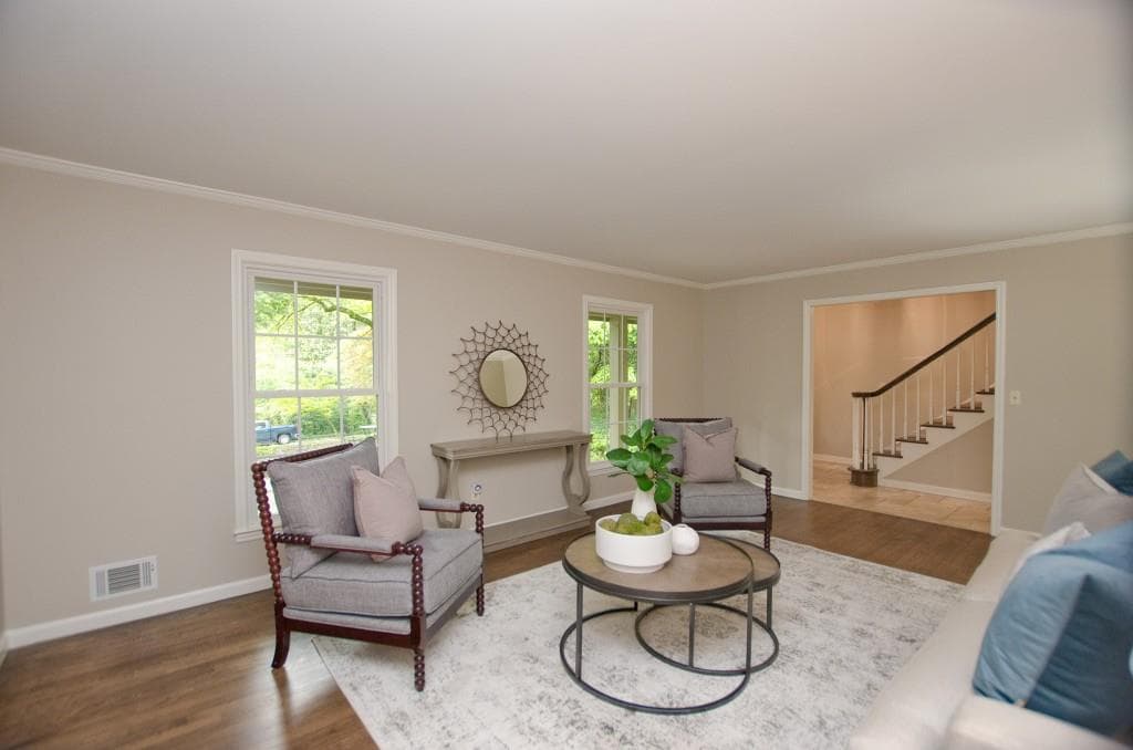 4 bedroom, 4 bathroom, 2,640 sq ft single family residence for sale at 2065 Renault Lane, Atlanta, GA 30345 — photo 9