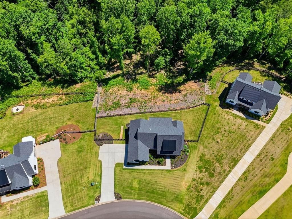 3 bedroom, 3 bathroom, 2,147 sq ft single family residence for sale at 404 London Road, Ball Ground, GA 30107 — photo 4