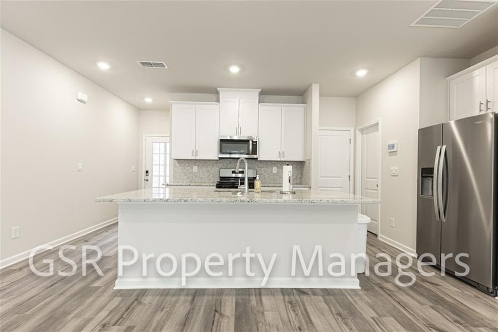 3 bedroom, 3 bathroom, 1,618 sq ft townhouse for rent at 377 Timberland Avenue, Dawsonville, GA 30534 for $1,950 a month — photo 6