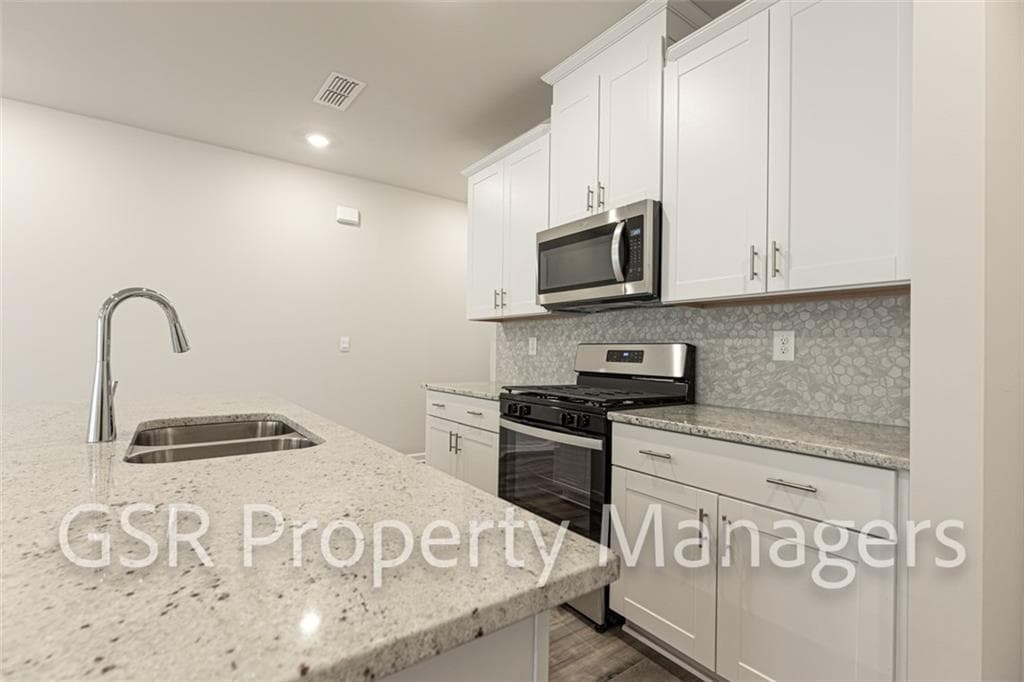 3 bedroom, 3 bathroom, 1,618 sq ft townhouse for rent at 377 Timberland Avenue, Dawsonville, GA 30534 for $1,950 a month — photo 7