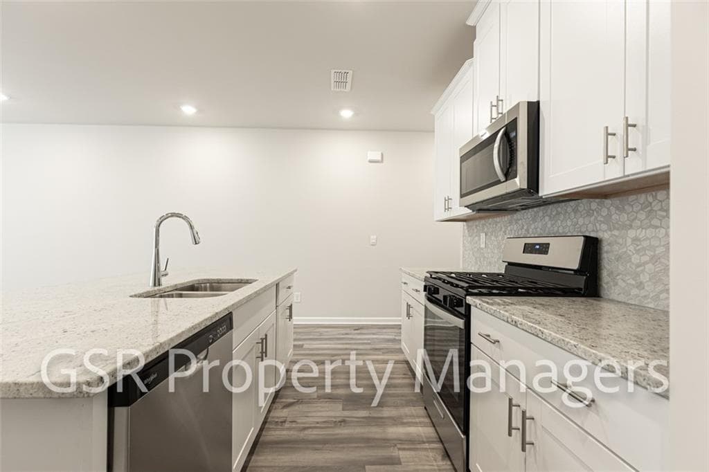 3 bedroom, 3 bathroom, 1,618 sq ft townhouse for rent at 377 Timberland Avenue, Dawsonville, GA 30534 for $1,950 a month — photo 8