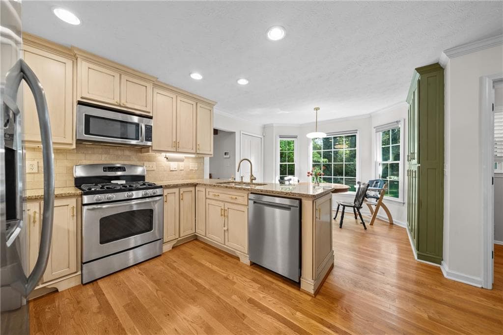 4 bedroom, 3 bathroom, 3,053 sq ft single family residence for sale at 1793 Windcrest Drive, Lilburn, GA 30047 — photo 8