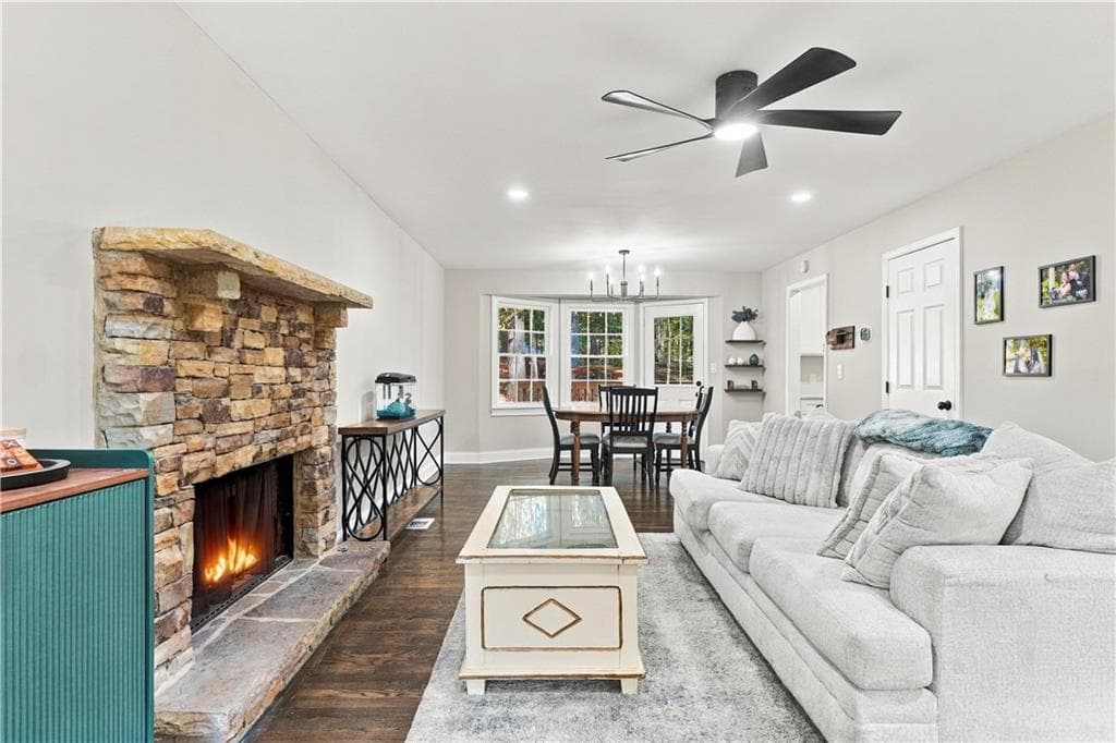 5 bedroom, 4 bathroom, 2,840 sq ft single family residence for sale at 3141 Mills Ridge Drive, Canton, GA 30114 — photo 5