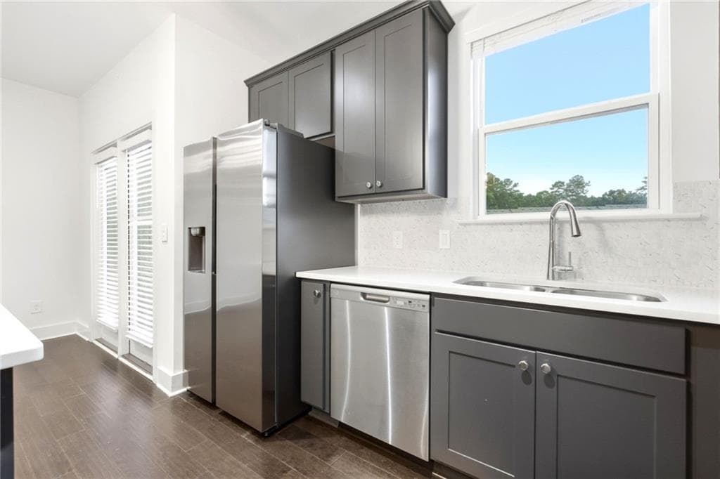 3 bedroom, 3 bathroom, 1,590 sq ft townhouse for sale at 91 Auburn Run Lane, Auburn, GA 30011 — photo 5