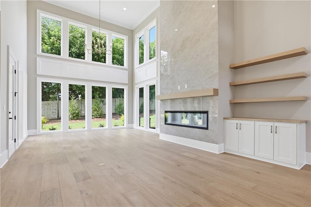 5 bedroom, 5 bathroom, 4,400 sq ft single family residence for sale at 5310 West Parc Place, Cumming, GA 30040 — photo 4
