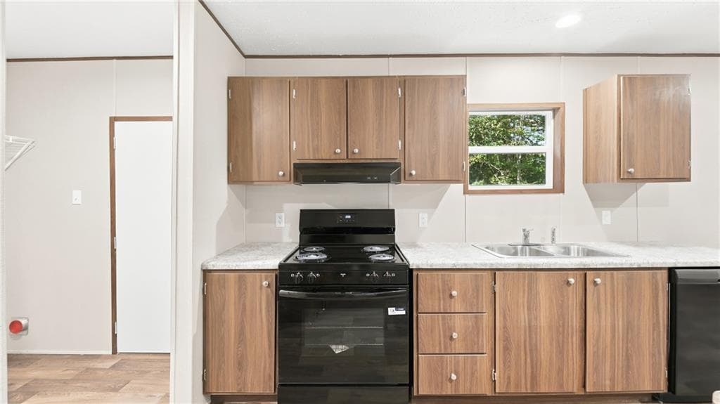 3 bedroom, 2 bathroom, 1,344 sq ft single family residence for sale at 102 Morrison Lane, Ringgold, GA 30736 — photo 3
