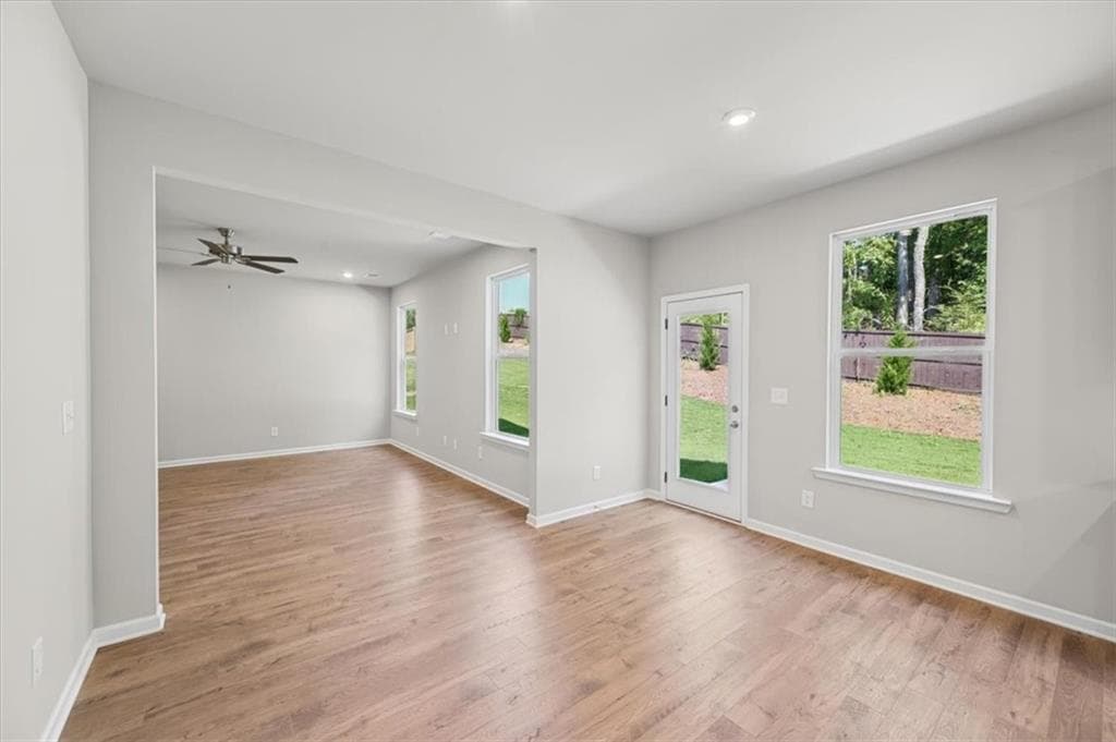 4 bedroom, 3 bathroom, 2,301 sq ft single family residence for sale at 360 Waterbluff Drive, Mableton, GA 30126 — photo 7