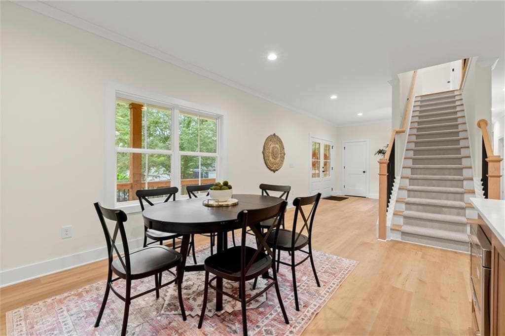 5 bedroom, 4 bathroom, 2,706 sq ft single family residence for sale at 300 Nottingham Drive, Woodstock, GA 30188 — photo 7