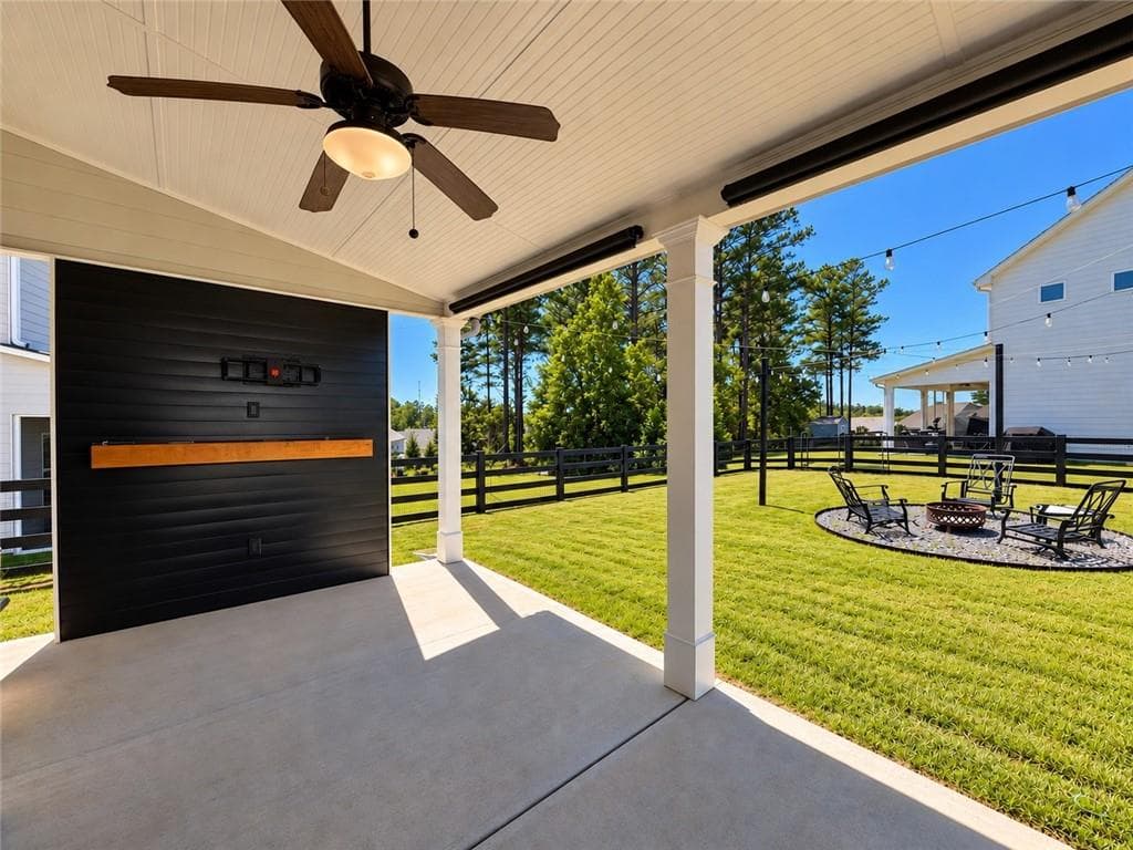 4 bedroom, 4 bathroom, 2,644 sq ft single family residence for sale at 195 Woodford Reserve Pass, Dallas, GA 30132 — photo 5