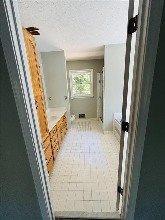 4 bedroom, 4 bathroom single family residence for sale at 4715 Barnes Court, Loganville, GA 30052 — photo 6