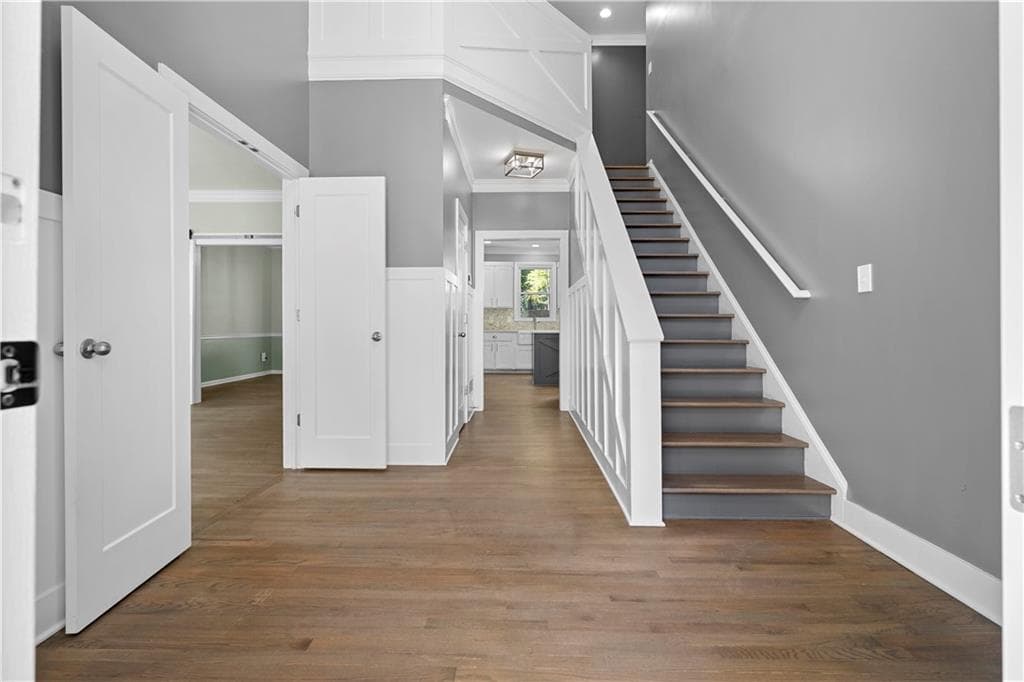 5 bedroom, 4 bathroom, 3,775 sq ft single family residence for sale at 1313 Pembridge Way, Kennesaw, GA 30152 — photo 6