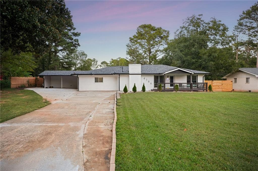 4 bedroom, 2 bathroom, 1,452 sq ft single family residence for sale at 4166 Idlevale Drive, Tucker, GA 30084 — photo 2