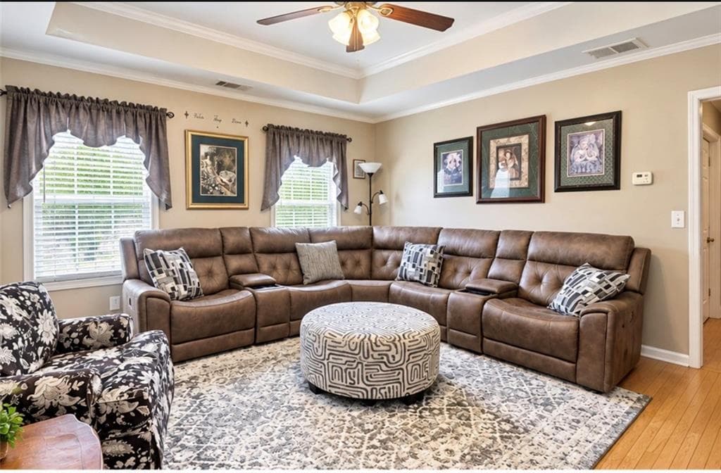 5 bedroom, 3 bathroom, 2,160 sq ft single family residence for sale at 443 Windsong ln Lane, Social Circle, GA 30025 — photo 4