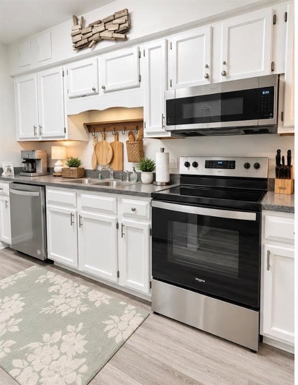 5 bedroom, 3 bathroom, 2,160 sq ft single family residence for sale at 443 Windsong ln Lane, Social Circle, GA 30025 — photo 6