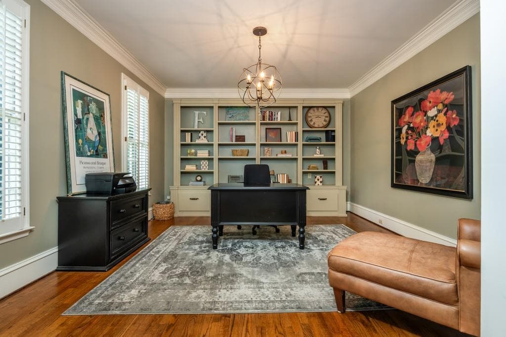 5 bedroom, 5 bathroom, 5,255 sq ft single family residence for sale at 2881 Vinings Way, Atlanta, GA 30339 — photo 5