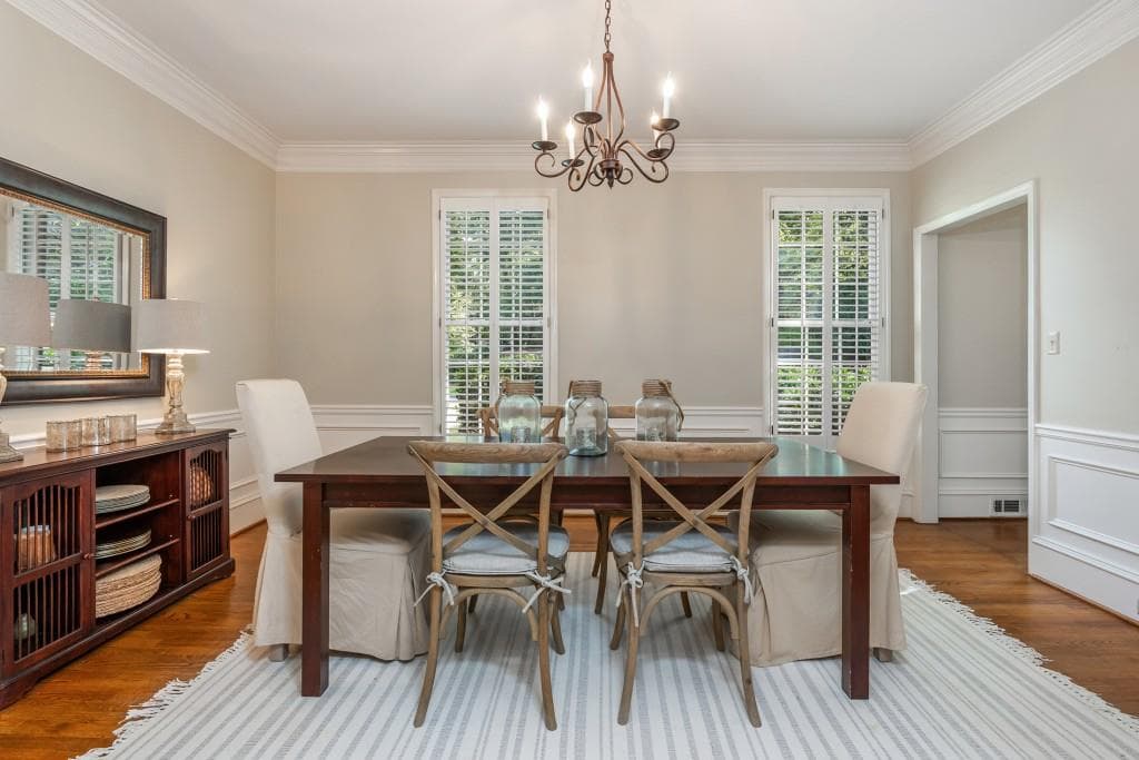 5 bedroom, 5 bathroom, 5,255 sq ft single family residence for sale at 2881 Vinings Way, Atlanta, GA 30339 — photo 8