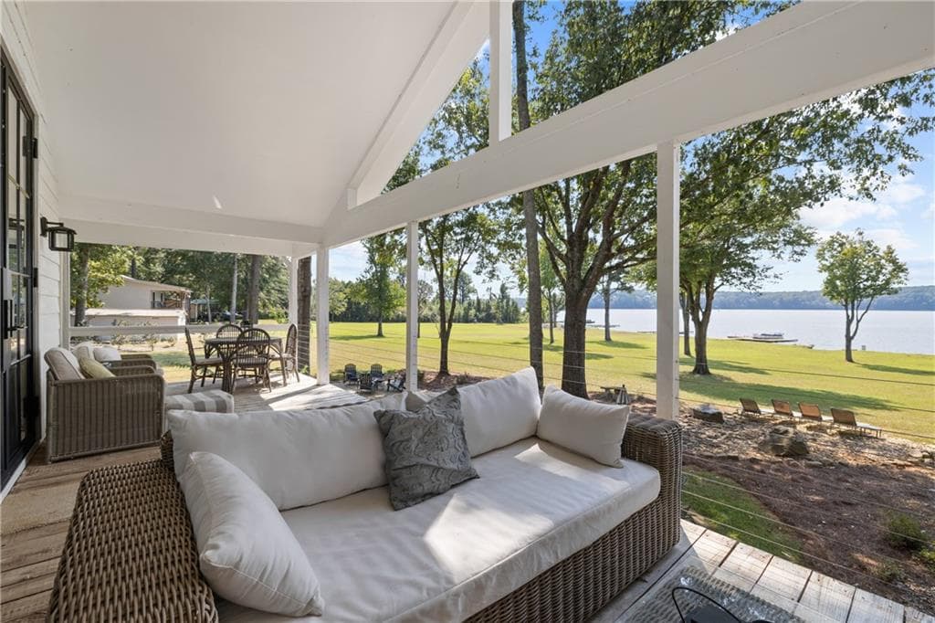 3 bedroom, 3 bathroom, 3,500 sq ft single family residence for sale at 1631 ARROWHEAD Road, Greensboro, GA 30642 — photo 6
