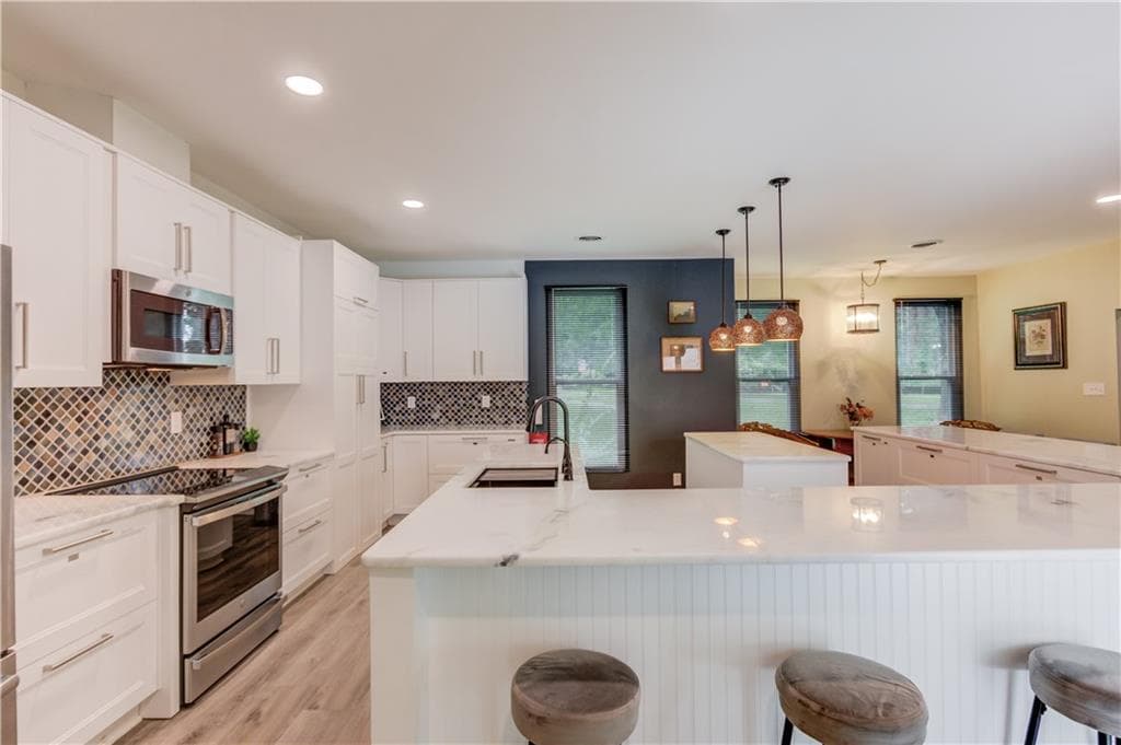 5 bedroom, 4 bathroom, 4,455 sq ft single family residence for sale at 151 Pine Forest Drive, Lawrenceville, GA 30046 — photo 5