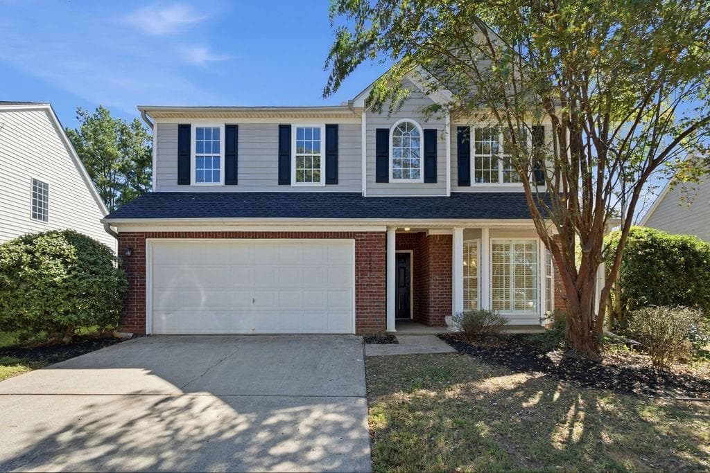 3 bedroom, 3 bathroom, 2,605 sq ft single family residence for sale at 1259 Everwood Drive, Marietta, GA 30008 — photo 2