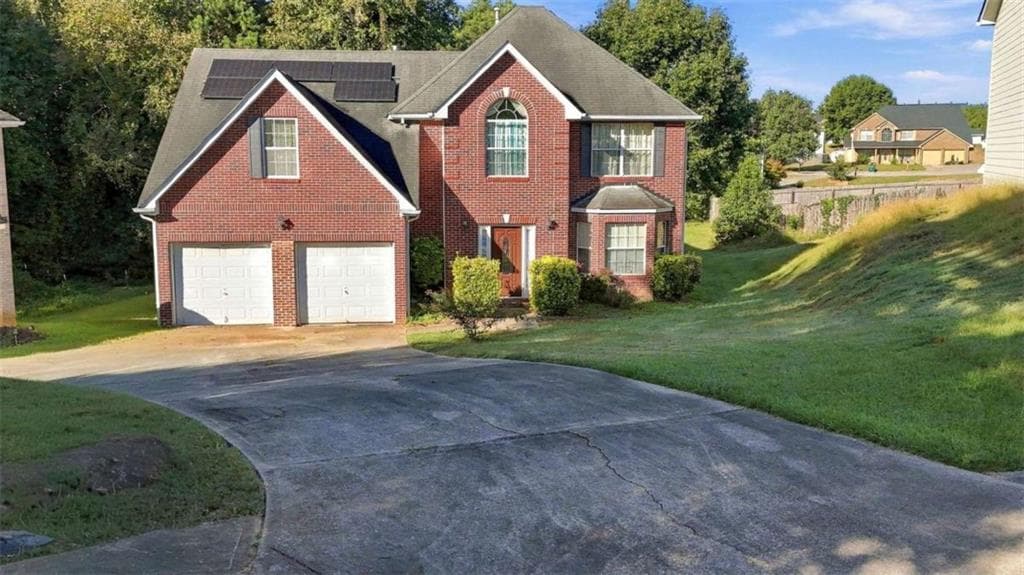 4 bedroom, 3 bathroom, 2,642 sq ft single family residence for sale at 1935 Watercrest Drive, Jonesboro, GA 30236 — photo 2
