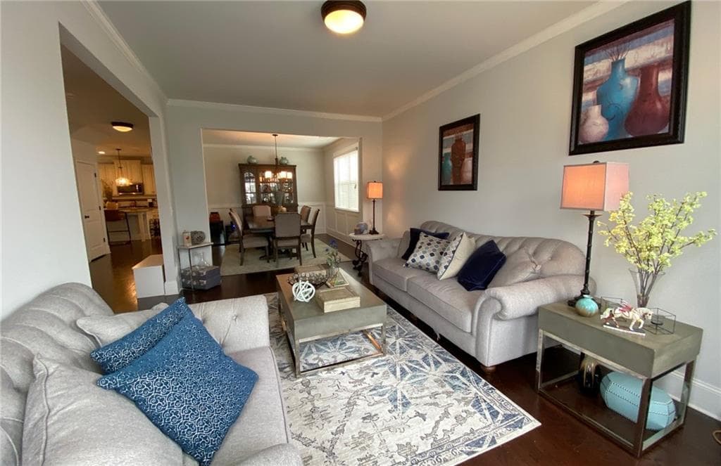 6 bedroom, 4 bathroom, 4,296 sq ft single family residence for sale at 4806 RALIN Court, Atlanta, GA 30331 — photo 7