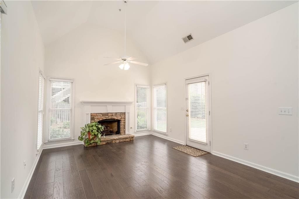 4 bedroom, 4 bathroom, 2,883 sq ft single family residence for sale at 1233 Parkview Lane, Kennesaw, GA 30152 — photo 6