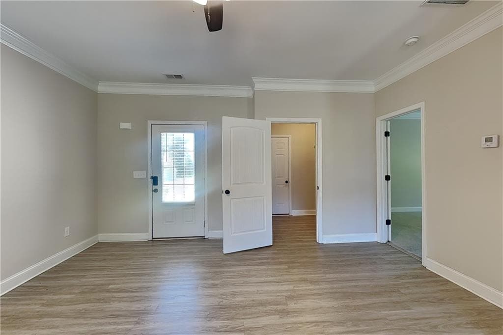 3 bedroom, 2 bathroom, 1,410 sq ft single family residence for rent at 218 Cranbrooke Drive, Dallas, GA 30157 for $1,895 a month — photo 2