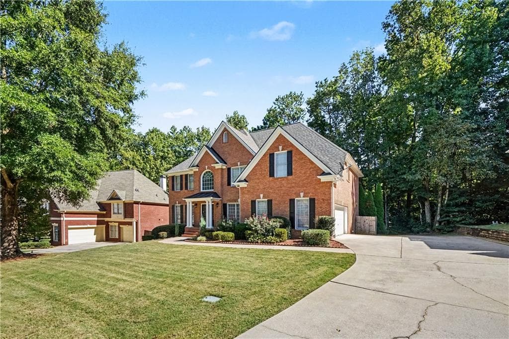 7 bedroom, 5 bathroom, 5,054 sq ft single family residence for sale at 1395 Cresthaven Lane, Lawrenceville, GA 30043
