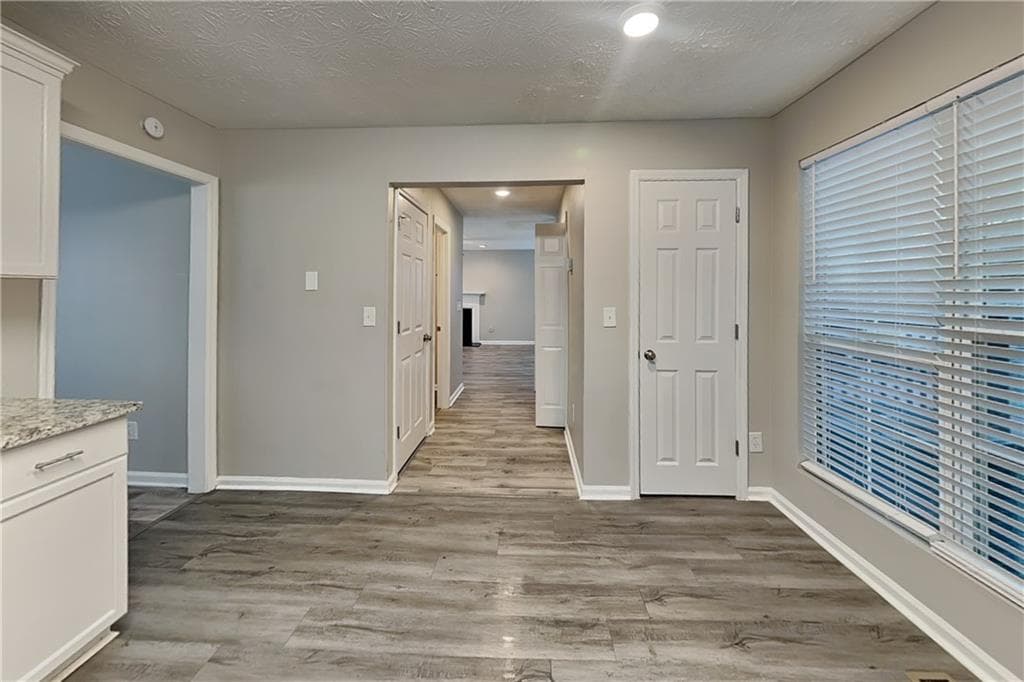 4 bedroom, 4 bathroom, 2,172 sq ft single family residence for rent at 5105 N Bridges Drive, Alpharetta, GA 30022 for $2,600 a month — photo 5
