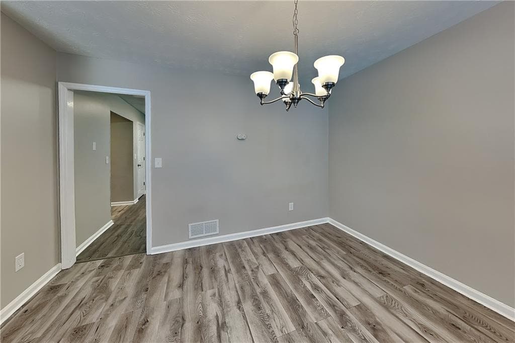 4 bedroom, 4 bathroom, 2,172 sq ft single family residence for rent at 5105 N Bridges Drive, Alpharetta, GA 30022 for $2,600 a month — photo 6