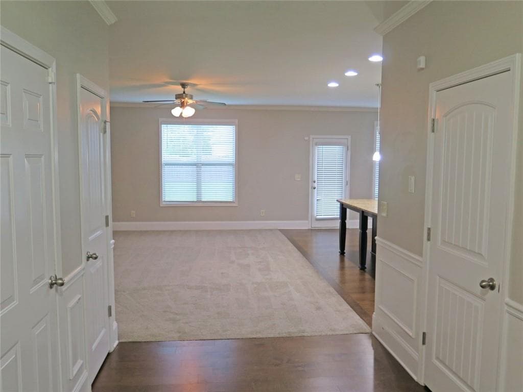 5 bedroom, 3 bathroom, 2,885 sq ft single family residence for sale at 536 Wolf Pack Lane, Atlanta, GA 30349 — photo 4